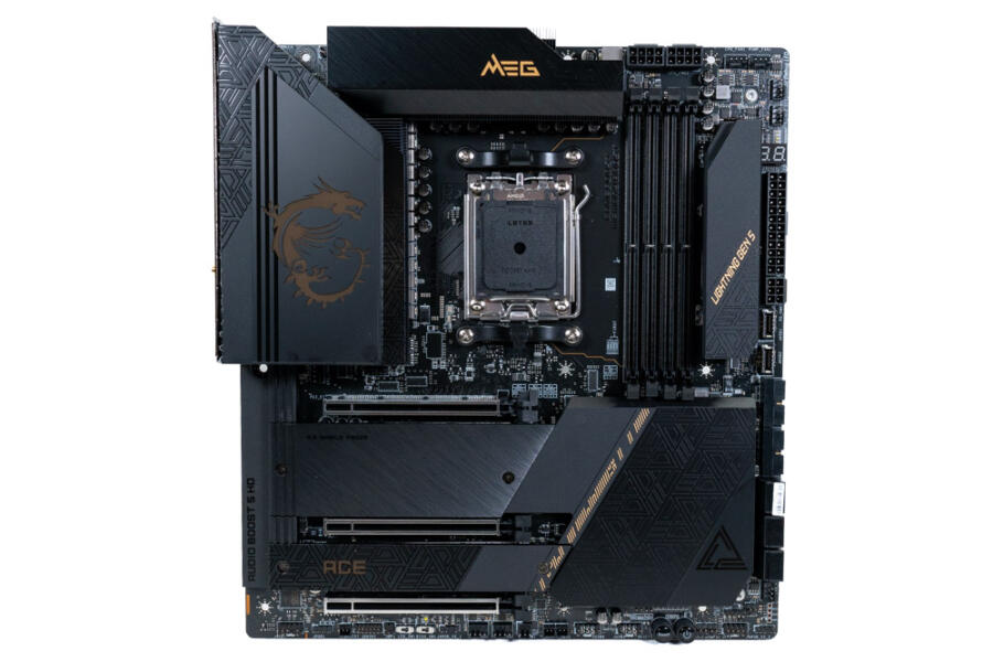 MSI MEG X670E ACE-4 meilleures cartes mères pour Ryzen 5 7600X