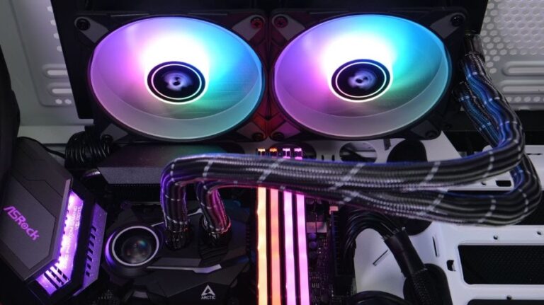 5 Meilleurs Ventirads pour Intel i5-14600K-ARCTIC Liquid Freezer II 240 A-RGB-1